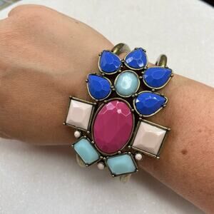 Hinge Close Bracelet Cluster Bezel Set Antiqued